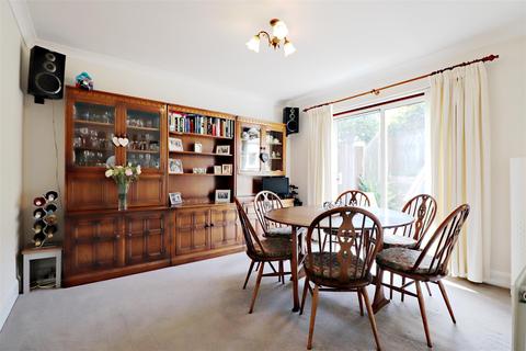 10 Arundel Close, Bexley, DA5 1QQ