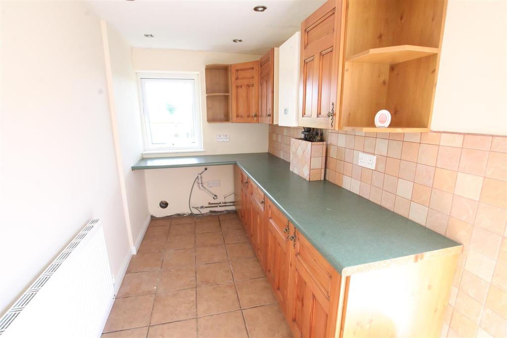 York Close, Leeholme, Coundon 4 bed end of terrace house £69,950