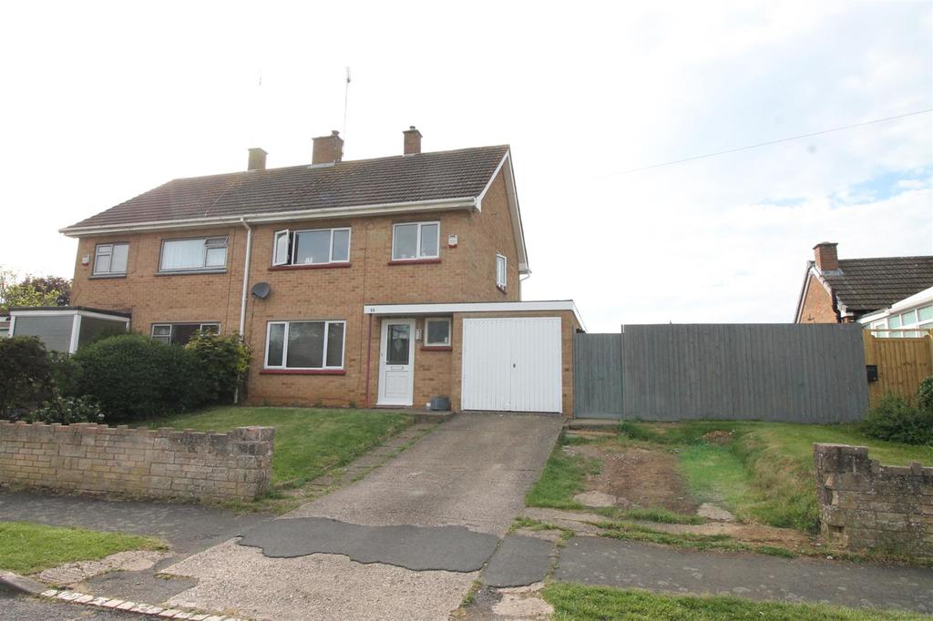 Park Leys, Daventry 3 bed house £265,000