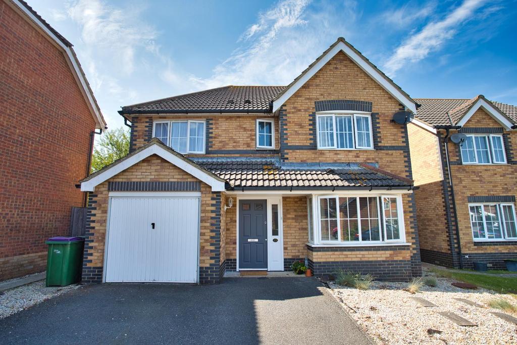 Proctor Walk, Hawkinge, Folkestone 4 bed detached house £430,000