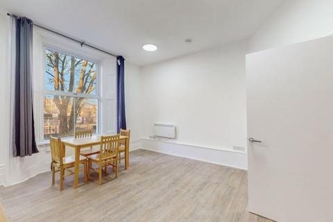 3 bedroom apartment to rent, N7