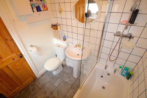 3 Pool Road, Leicester, LE3 9GH