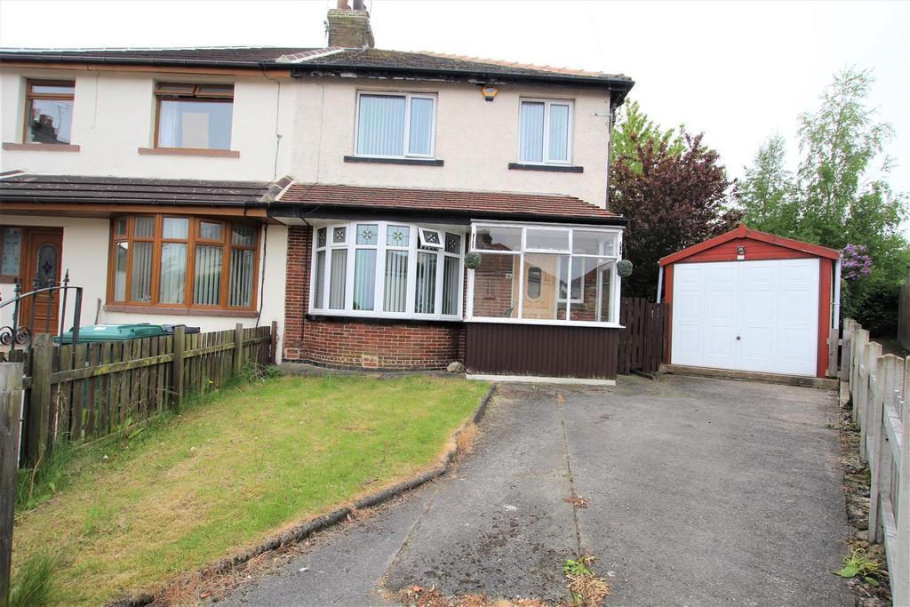 Thorpe Avenue, Thornton, Bradford 3 bed semidetached house £135,000