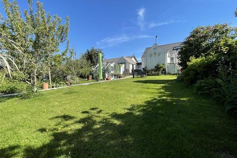 Overdale Crown Road, Whitemoor, St Austell, PL26 7XH