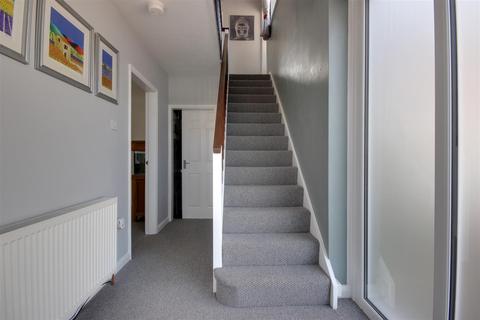 18 Mill Rise, Swanland, North Ferriby, HU14 3PW