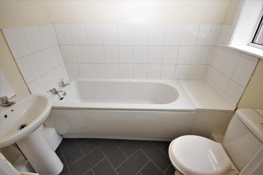 Bathroom/ WC
