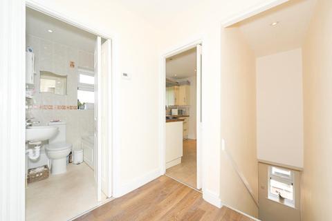44 Courtney Crescent, Carshalton, SM5 4LZ