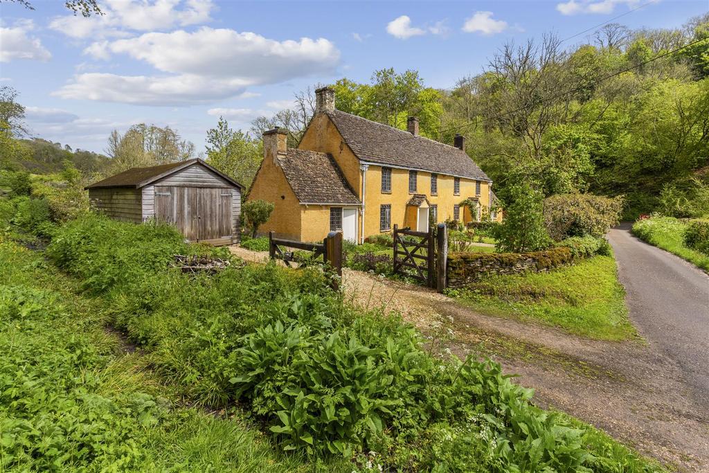 Brook Cottage 278943 (2).jpg