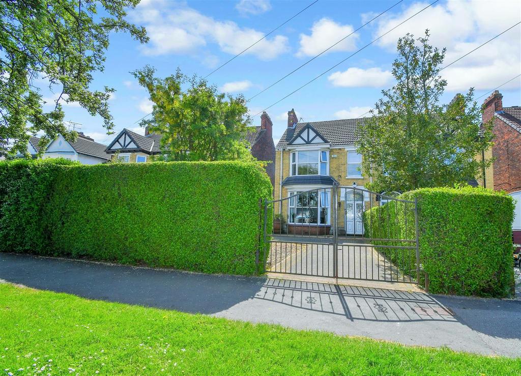 Holderness Road, Hull 3 bed semidetached house for sale £220,000