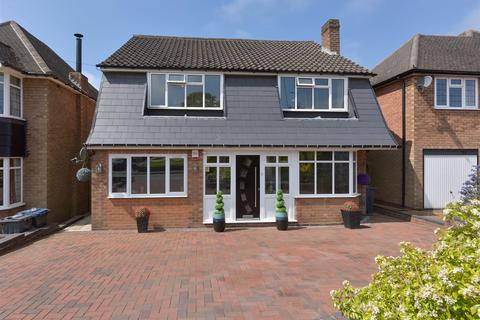 15 Wall Drive, Sutton Coldfield, B74 4DF