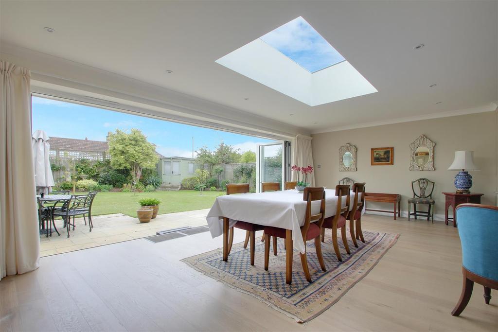 Ferringham Lane, Ferring 4 bed detached bungalow £1,000,000