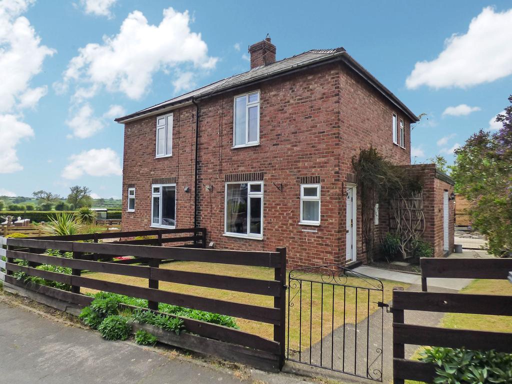 Woodside, Shadforth, Durham, Durham... 2 bed semidetached house £108,000