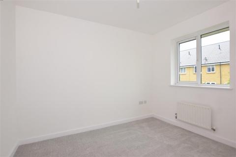 1 Snowden Hill, Northfleet, Gravesend, DA11 9AE