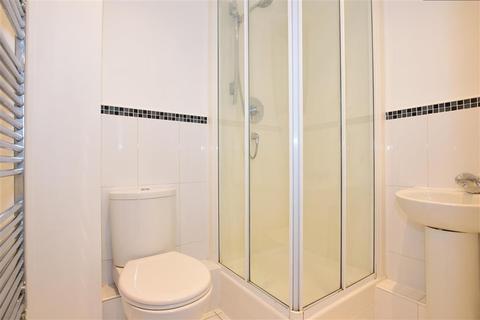 1 Snowden Hill, Northfleet, Gravesend, DA11 9AE