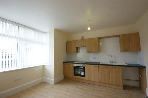 2 bedroom flat to rent, Fortescue Road, Paignton TQ3