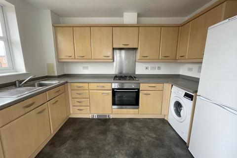 2 bedroom flat to rent - Gareth Drive, Edmonton