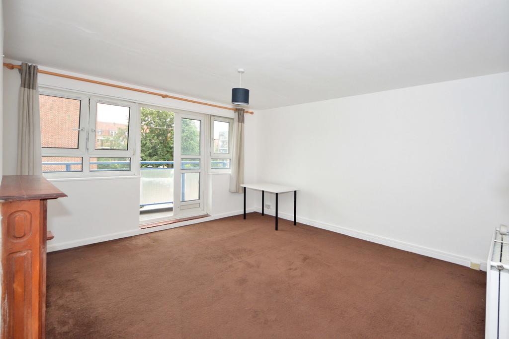 Barclay Close, Cassidy Road, London, SW6 2 bed flat £1,551 pcm (£358 pw)