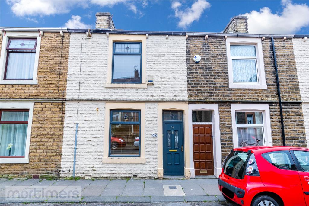 Elmfield Street, Church, Accrington, BB5 2 bed terraced house £100,000