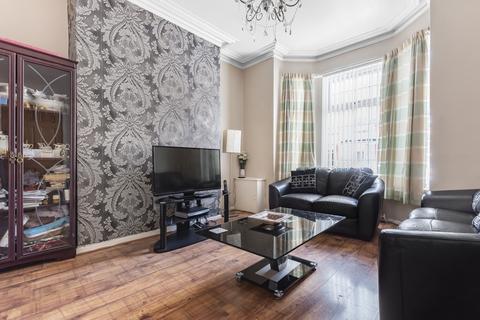 27 Slade Grove, Manchester, M13 0QF