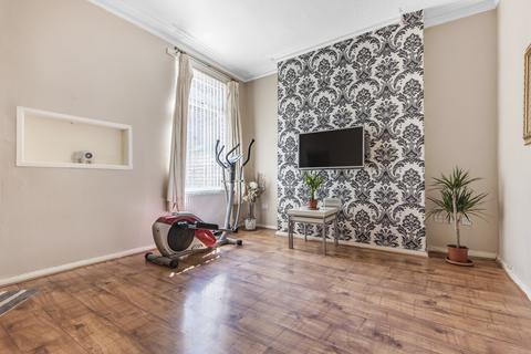 27 Slade Grove, Manchester, M13 0QF