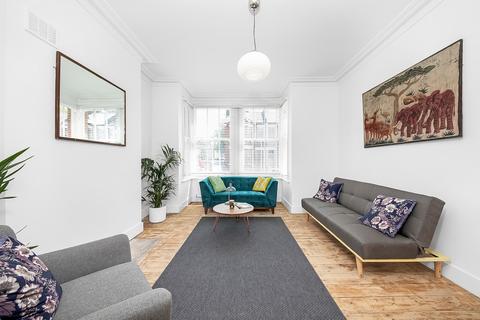31 Raul Road, London, SE15 5HR