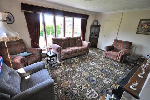 6 Dorothy Avenue, Thorne, Doncaster, DN8 4JB