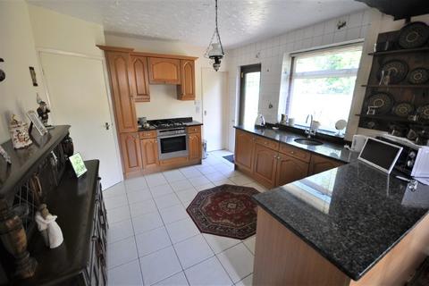 6 Dorothy Avenue, Thorne, Doncaster, DN8 4JB