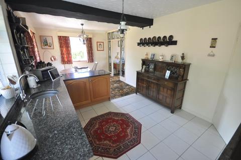 6 Dorothy Avenue, Thorne, Doncaster, DN8 4JB