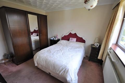 6 Dorothy Avenue, Thorne, Doncaster, DN8 4JB
