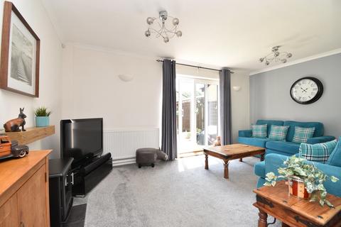 83 Stirling Close, Stevenage, SG2 8TG
