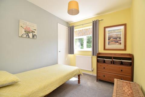 83 Stirling Close, Stevenage, SG2 8TG