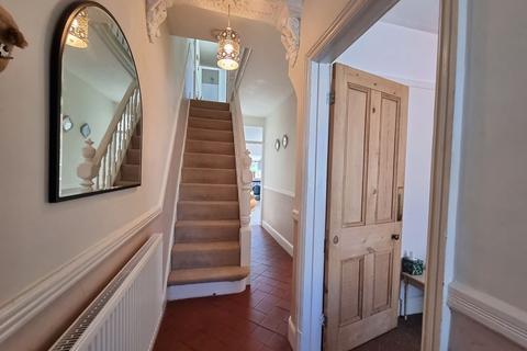 40 Acland Road, Bridgend, CF31 1TF