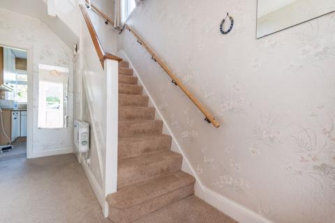 22 Courtenay Road, Worcester Park, KT4 8RY