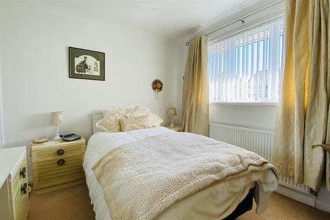 6 Bowes Avenue, Dalton Le Dale, Seaham, SR7 8JY