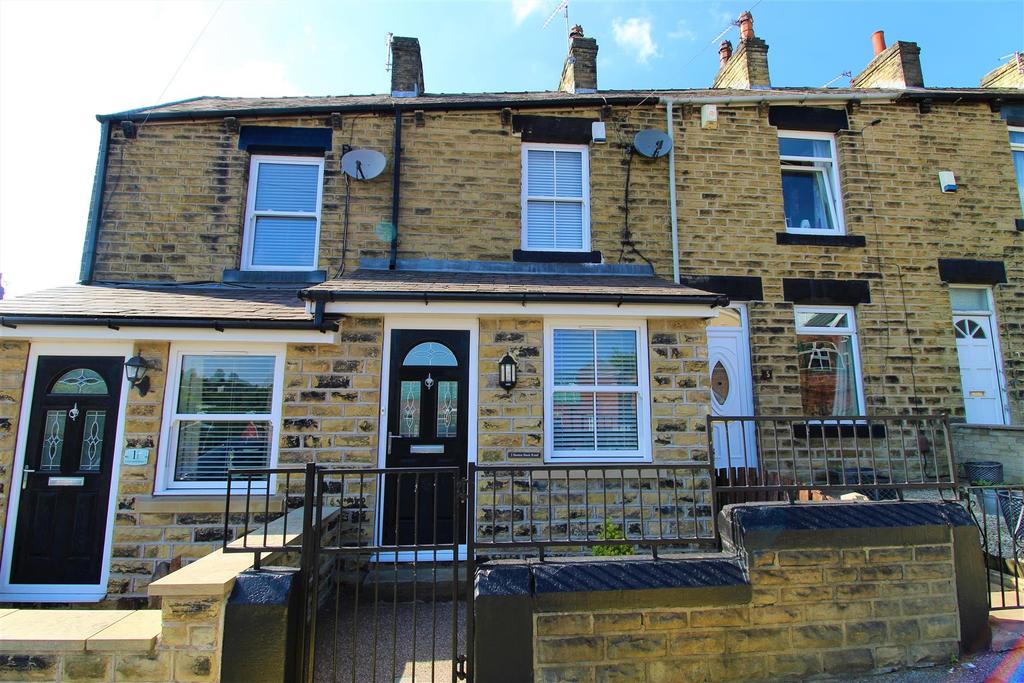 Burton Bank Road, Barnsley, S71 2AB 2 bed terraced house £135,000