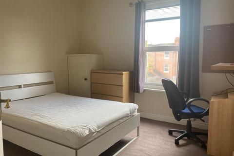 18 Carmelite Road, Coventry, CV1 2BX