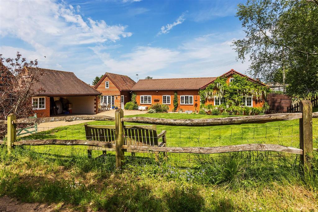Shophouse Lane, Farley Green, Guildford 4 bed bungalow £985,000