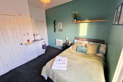 Studio to rent, Newnham Road, Stoke, Coventry, CV1