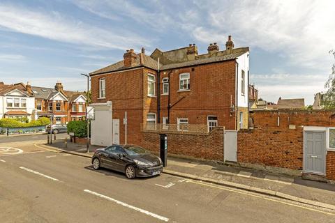 59b Revelstoke Road, London, SW18 5NJ