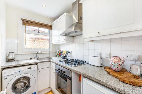 59b Revelstoke Road, London, SW18 5NJ