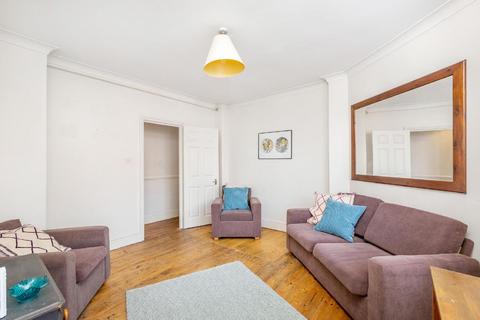 59b Revelstoke Road, London, SW18 5NJ