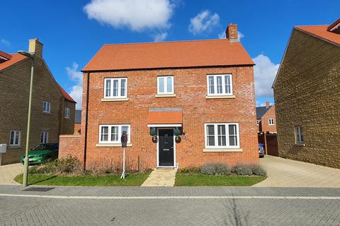29 Bath Crescent, Bicester, OX26 1DS