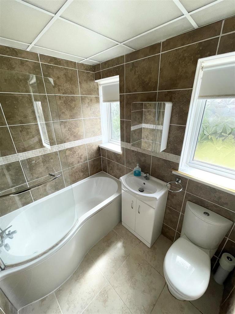 Bathroom/w.c.