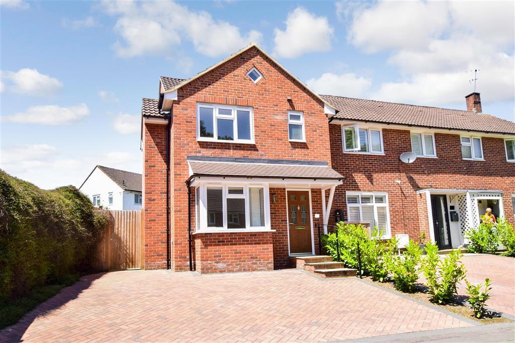 Goodwyns Road, Dorking, Surrey 3 bed semidetached house £425,000