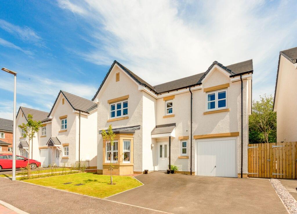 59 Kingsfield Drive, Newtongrange EH22 4FN 4 bed detached house £320,000