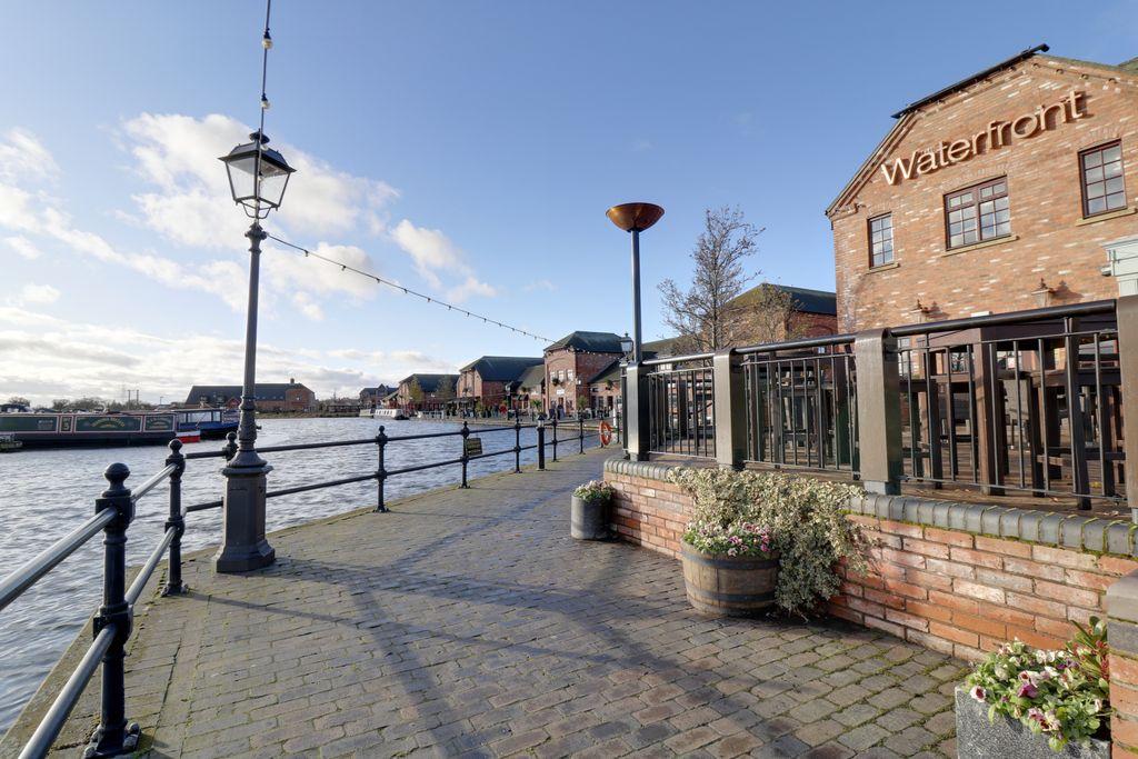 Barton Marina