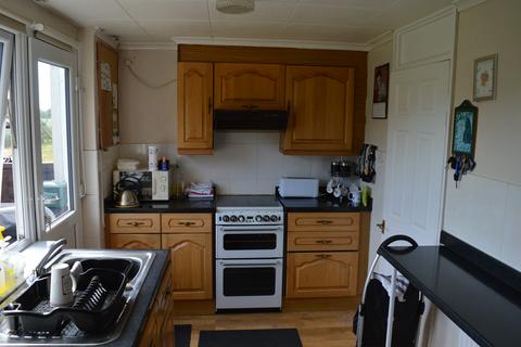 19 Castle Close, Boverton, Llantwit Major, CF61 1UU