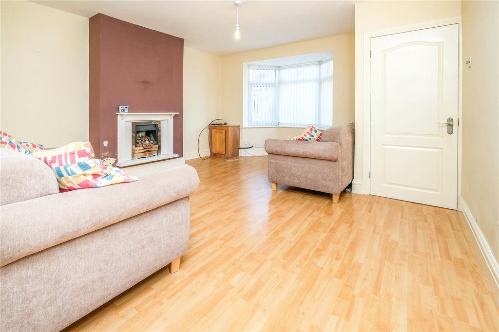 Teynham Crescent, Liverpool, L11 3 bed semidetached house £700 pcm