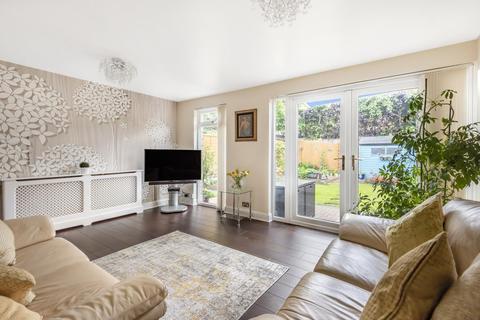 20e Malling Way, Bromley, BR2 7PJ