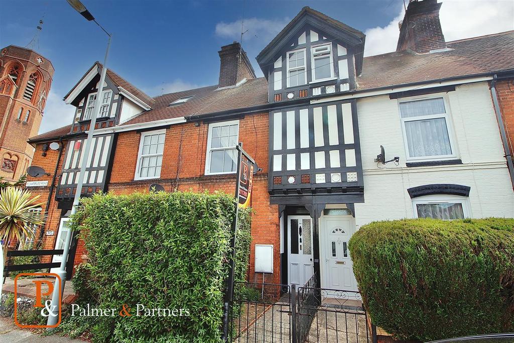 Waterloo Road, Ipswich 3 bed terraced house £200,000